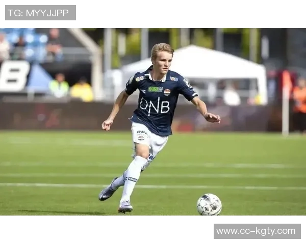 阿森纳允许厄德高参加国家队比赛现场观战挪威晋级关键战役