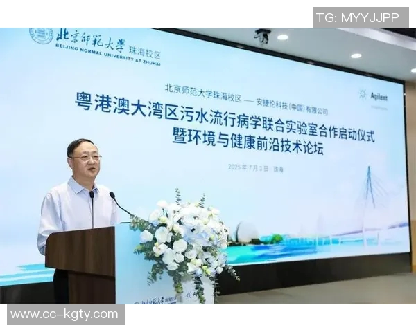 埃斯特旺谈球队战术与语言学习的重要性助力融入新环境